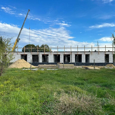 Rzeszów - Budowa żłobka przy ul. Jachowicza na osiedlu Drabinianka [październik 2024] - fot 9