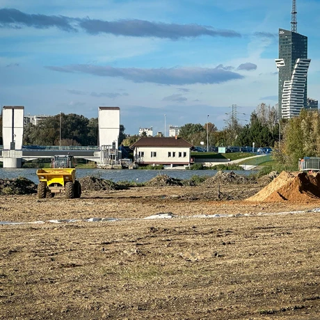 Rzeszów - Budowa miejskiej plaży nad Wisłokiem [październik 2024] - fot 12