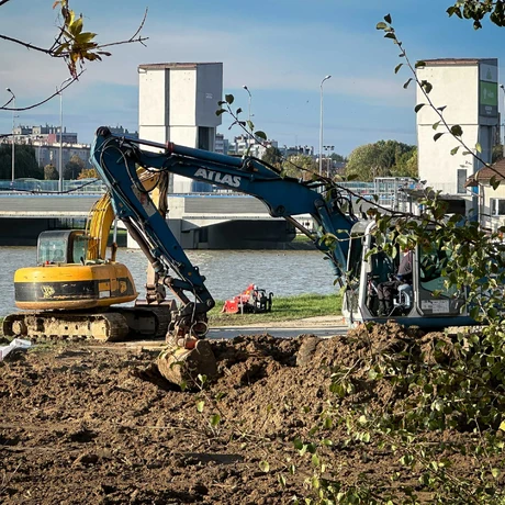 Rzeszów - Budowa miejskiej plaży nad Wisłokiem [październik 2024] - fot 6