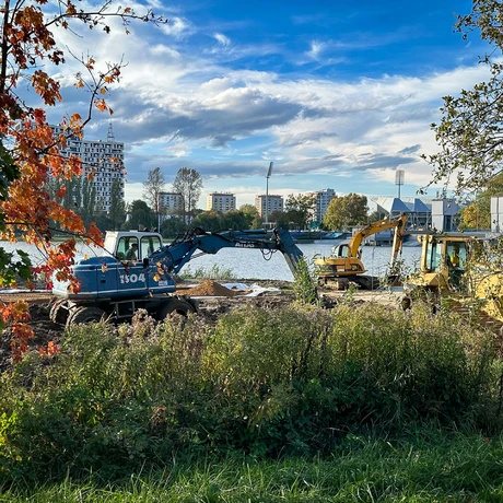 Rzeszów - Budowa miejskiej plaży nad Wisłokiem [październik 2024] - fot 4