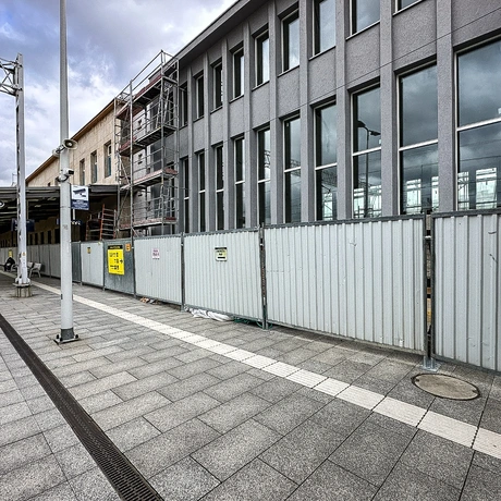 Rzeszów - Modernizacja budynku dworca PKP w Rzeszowie [październik 2024] - fot 5