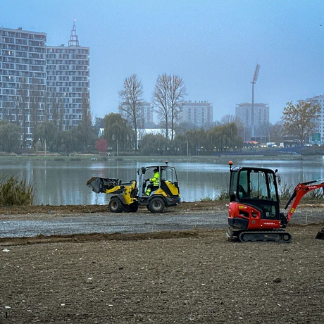 Rzeszów - Budowa miejskiej plaży nad Wisłokiem [listopad 2024] - fot 1