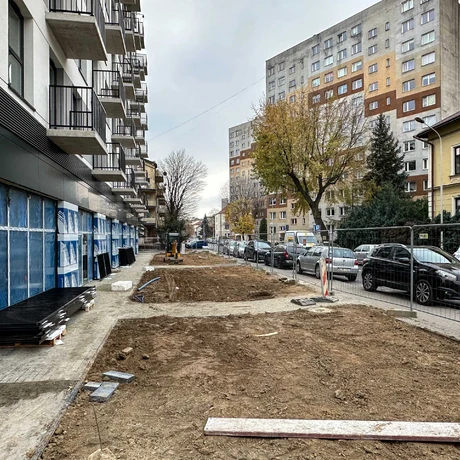 Rzeszów - Budowa Capital Towers Residence w sąsiedztwie hali Podpromie [listopad 2024] - fot 35