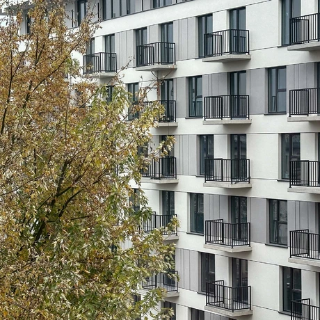 Rzeszów - Budowa Capital Towers Residence w sąsiedztwie hali Podpromie [listopad 2024] - fot 7