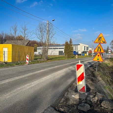 Rzeszów - Przebudowa ul. Załęskiej na finiszu [listopad 2024] - fot 1
