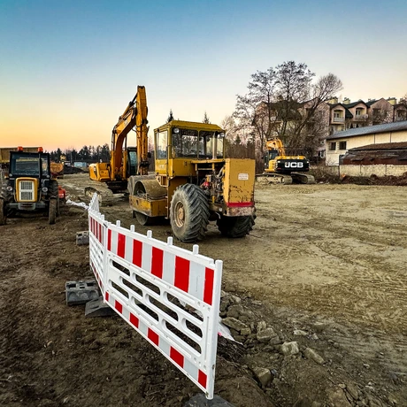 Rzeszów - Budowa drogi, która połączy ulice Krzyżanowskiego i Wieniawskiego [listopad 2024] - fot 4
