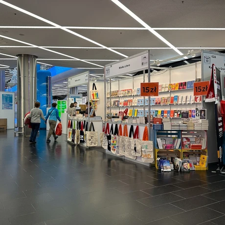 Rzeszów - Świąteczne Targi Książki w Rzeszowie [22 - 23 listopada 2024 r.] - fot 15