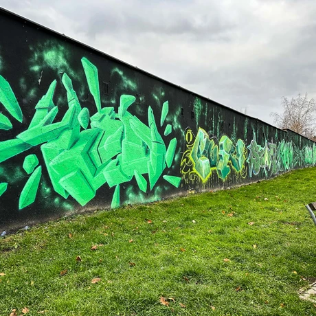 Rzeszów - Graffiti na garażach w Parku Zdrowia na osiedlu Kmity - fot 5
