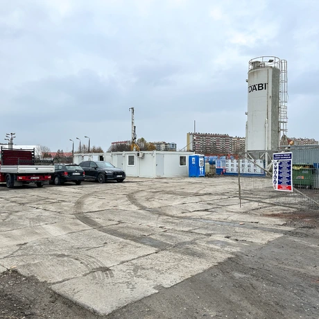 Rzeszów - Pierwsze prace na budowie Apartamentów Parkowych Restower przy ul. Wyspiańskiego - fot 11