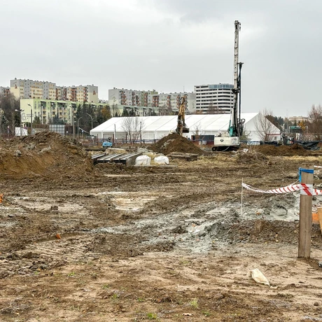 Rzeszów - Pierwsze prace na budowie Apartamentów Parkowych Restower przy ul. Wyspiańskiego - fot 4