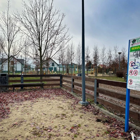 Rzeszów - Budowa ogrodu kieszonkowego na osiedlu Biała [grudzień 2024] - fot 34