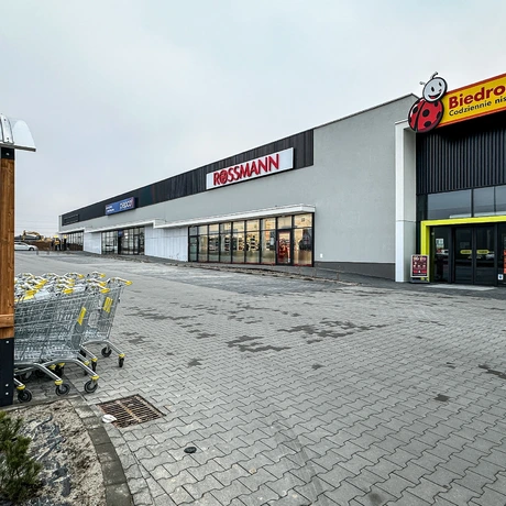 Rzeszów - Nowy park handlowy przy ul. Przemysłowej w Rzeszowie - fot 1
