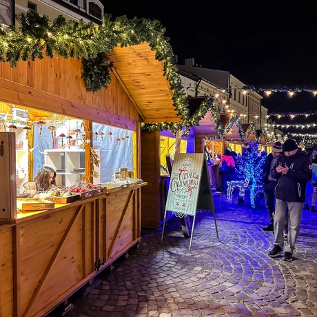 Rzeszów - Otwarcie Świątecznego Miasteczka - 6.12.2024 - fot 13