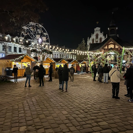 Rzeszów - Otwarcie Świątecznego Miasteczka - 6.12.2024 - fot 1