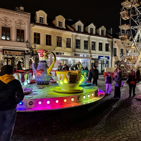 Rzeszów - Otwarcie Świątecznego Miasteczka - 6.12.2024 - fot 19