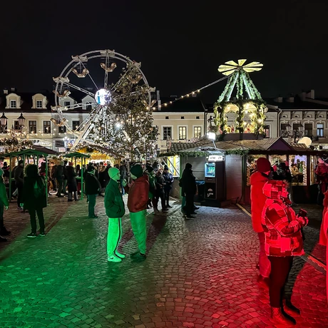 Rzeszów - Otwarcie Świątecznego Miasteczka - 6.12.2024 - fot 22