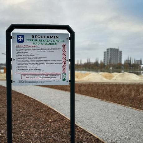 Rzeszów - Budowa miejskiej plaży nad Wisłokiem [grudzień 2024] - fot 14