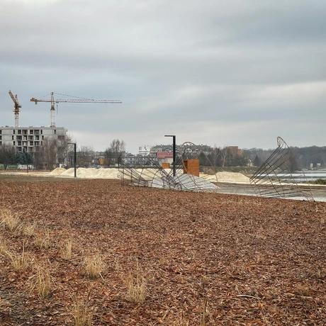 Rzeszów - Budowa miejskiej plaży nad Wisłokiem [grudzień 2024] - fot 3