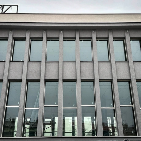 Rzeszów -  Modernizacja budynku dworca PKP w Rzeszowie [grudzień 2024] - fot 7