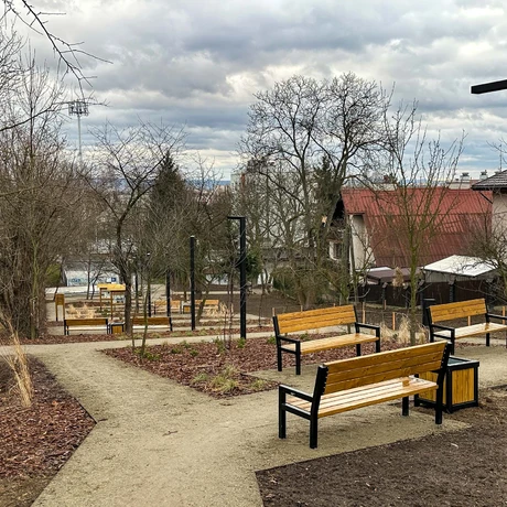 Rzeszów - Ogród kieszonkowy na osiedlu Pobitno [grudzień 2024] - fot 32