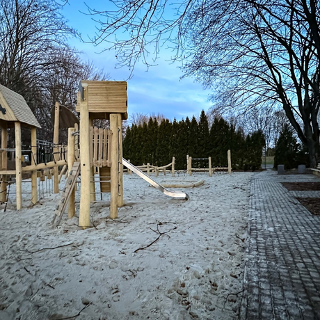Rzeszów - Rewitalizacja części Parku Sybiraków [grudzień 2024] - fot 17