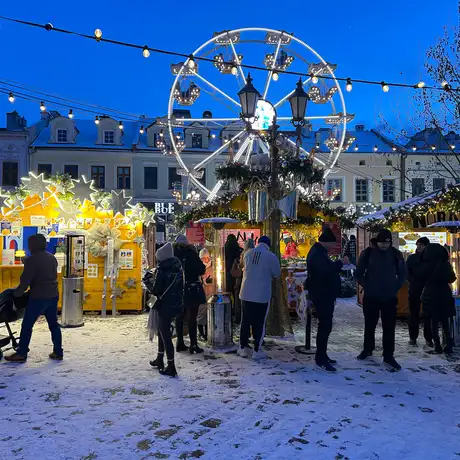 Rzeszów - Świąteczne Miasteczko i iluminacje w centrum Rzeszowa - fot 17