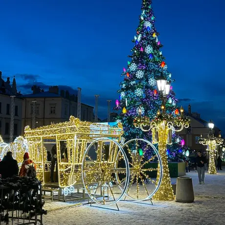Rzeszów - Świąteczne Miasteczko i iluminacje w centrum Rzeszowa - fot 44