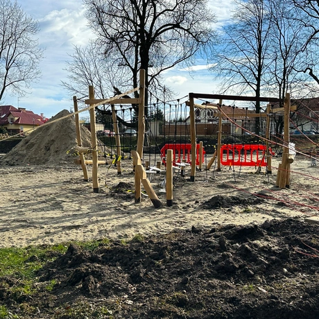 Rzeszów - Rewitalizacja parku na osiedlu Słocina [styczeń 2025] - fot 13