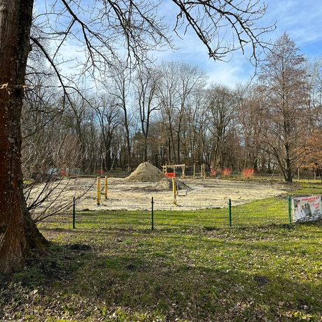 Rzeszów - Rewitalizacja parku na osiedlu Słocina [styczeń 2025] - fot 22