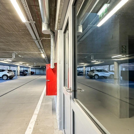 Rzeszów - Nowy parking dwupoziomowy przy szpitalu MSWiA w Rzeszowie - fot 24
