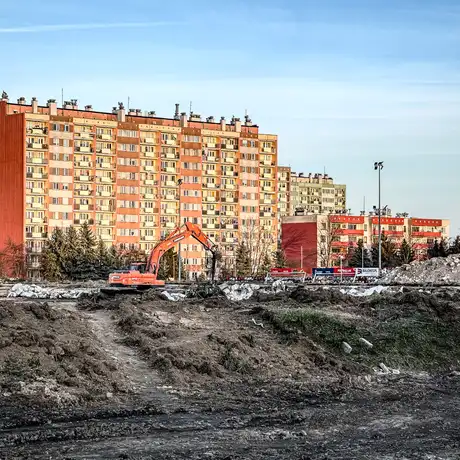 Rzeszów - Prace rozbiórkowe na stadionie Resovii przy ul. Wyspiańskiego [27.01.2025] - fot 14