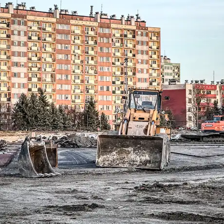 Rzeszów - Prace rozbiórkowe na stadionie Resovii przy ul. Wyspiańskiego [27.01.2025] - fot 27