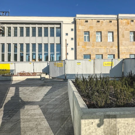 Rzeszów - Przebudowa budynku dworca PKP w Rzeszowie [styczeń 2024] - fot 5