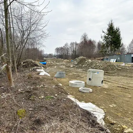 Rzeszów -  Budowa drogi, która połączy ulice Krzyżanowskiego i Wieniawskiego [luty 2025] - fot 20