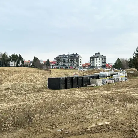 Rzeszów -  Budowa drogi, która połączy ulice Krzyżanowskiego i Wieniawskiego [luty 2025] - fot 3
