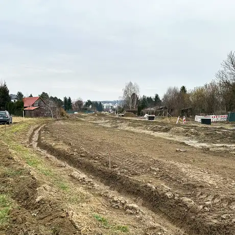 Rzeszów -  Budowa drogi, która połączy ulice Krzyżanowskiego i Wieniawskiego [luty 2025] - fot 8