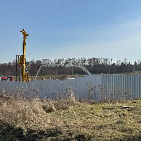 Rzeszów - Budowa wielorodzinnych budynków mieszkalnych przy ul. Sieciecha w Rzeszowie [marzec 2025] - fot 3