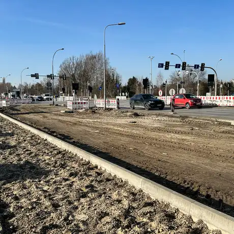 Rzeszów - Przebudowa skrzyżowania al. Armii Krajowej i ul. Krzyżanowskiego [marzec 2025] - fot 23