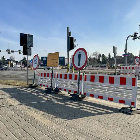 Rzeszów - Przebudowa skrzyżowania al. Armii Krajowej i ul. Krzyżanowskiego [marzec 2025] - fot 15