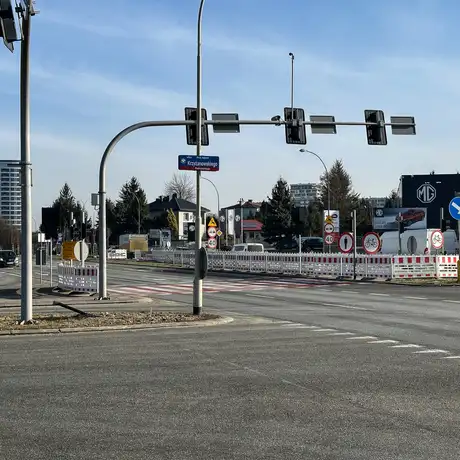 Rzeszów - Przebudowa skrzyżowania al. Armii Krajowej i ul. Krzyżanowskiego [marzec 2025] - fot 14