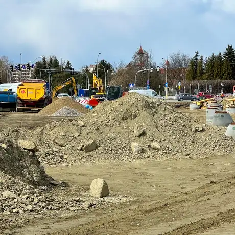 Rzeszów - Budowa połączenia al. Krzyżanowskiego z ul. Wieniawskiego [kwiecień 2025] - fot 17