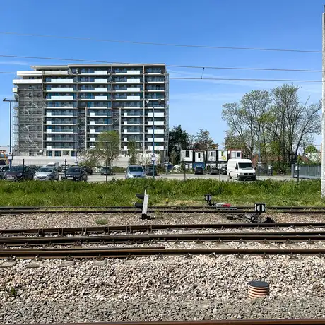 Rzeszów - Budowa 12-piętrowego budynku mieszkalnego przy ul. Langiewicza [29.04.2024] - fot 25