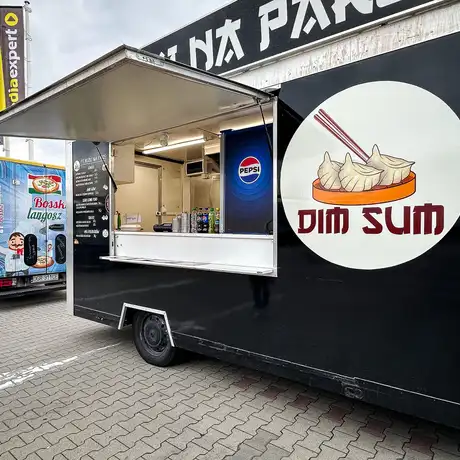 Rzeszów - Street Food Festival - wiosna 2025 - fot 39