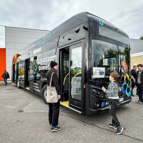 Rzeszów - I Zlot Autobusów Zabytkowych w Rzeszowie [24.05.2025] - fot 68
