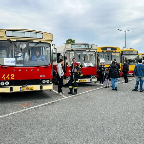 Rzeszów - I Zlot Autobusów Zabytkowych w Rzeszowie [24.05.2025] - fot 19