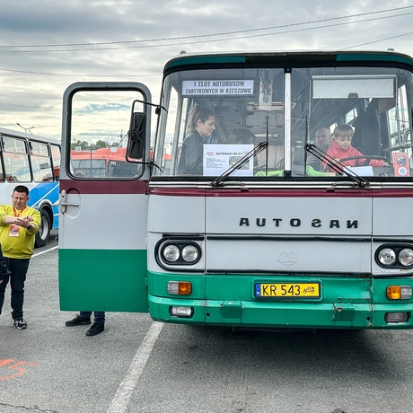 Rzeszów - I Zlot Autobusów Zabytkowych w Rzeszowie [24.05.2025] - fot 22
