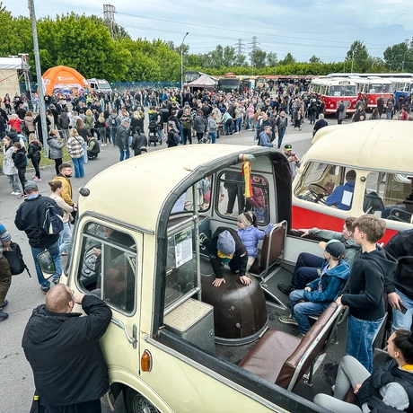 Rzeszów - I Zlot Autobusów Zabytkowych w Rzeszowie [24.05.2025] - fot 4