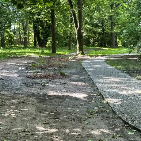 Rzeszów - Rewitalizacja parku na osiedlu Słocina [maj 2025] - fot 23