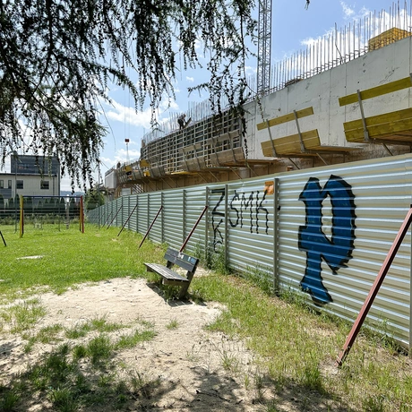 Rzeszów - Budowa wieżowca przy rondzie Pobitno w Rzeszowie [czerwiec 2025] - fot 2