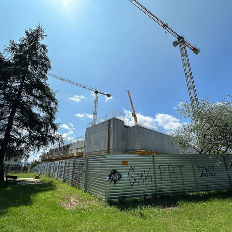 Rzeszów - Budowa wieżowca przy rondzie Pobitno w Rzeszowie [czerwiec 2025] - fot 6